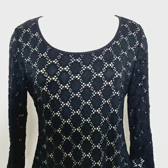 Ronni Nicole Black Lace Overlay Dress Size 10 - Picture 4 of 7